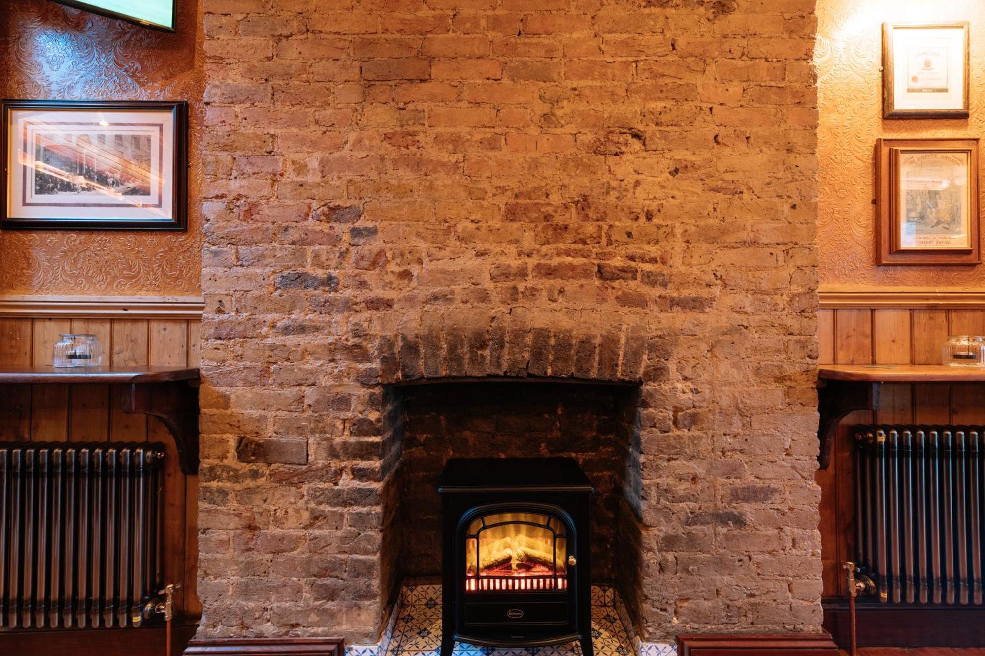 The Crown Pub & Guesthouse Londres Exterior foto